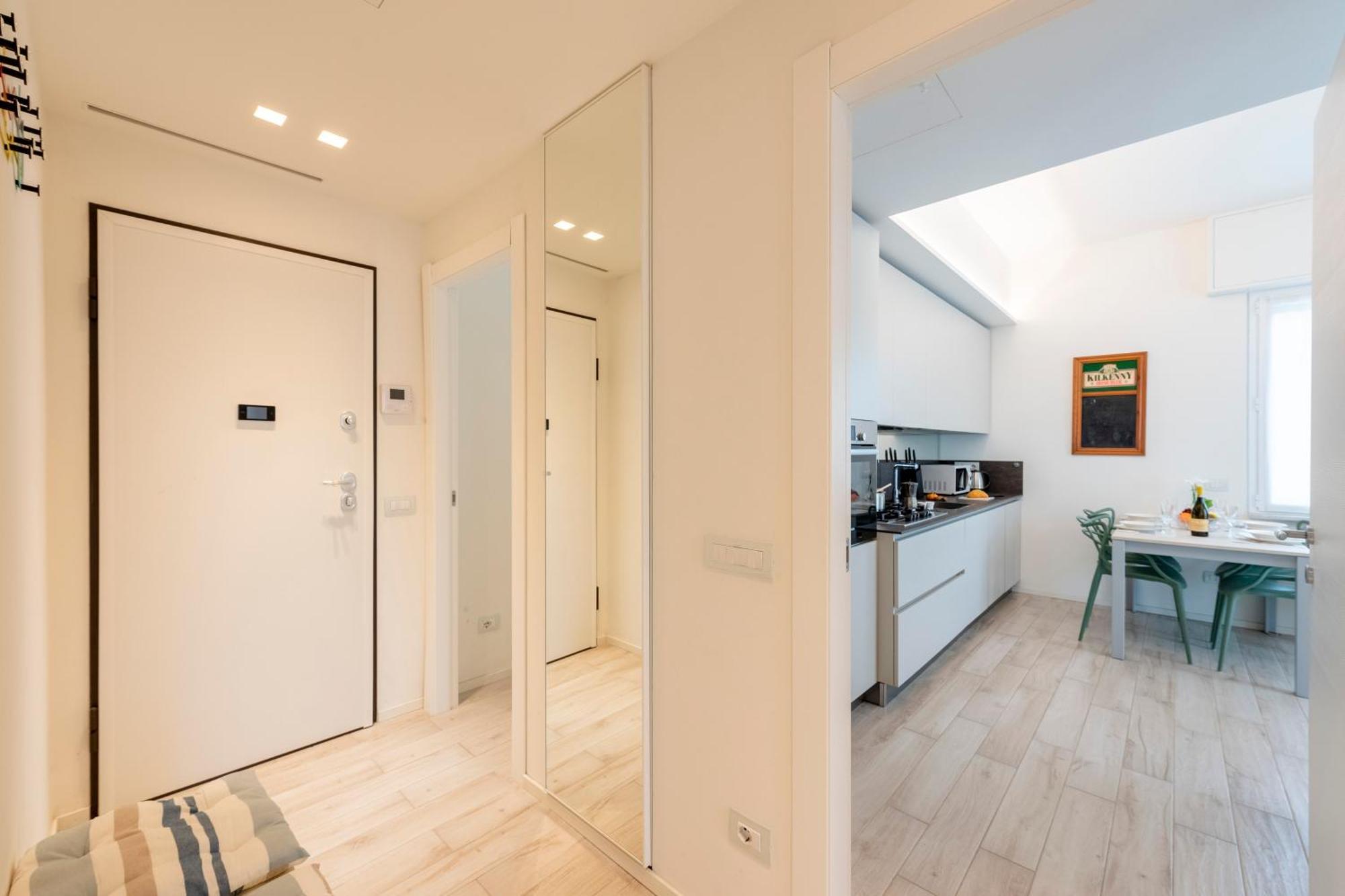 Cozy Flat In - Happy Apartment